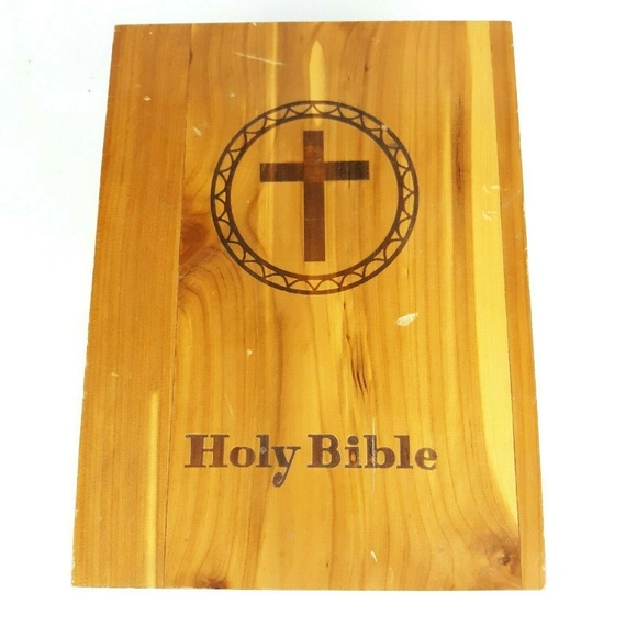 Holy Bible Book White Leather Wooden Pine Box Case - Picture 2 of 8